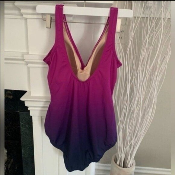 Lands' End Slender wrap tummy control Purple Swimsuit pink - Picture 5 of 6